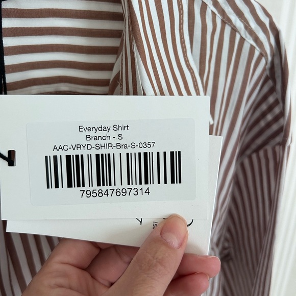 Active After Coffee Brown Stripe Button Down Men’s Shirt Size Small NWT - Picture 6 of 9